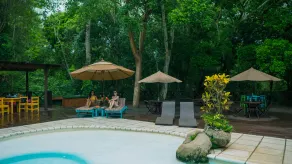 Hostal Jungle Lodge Tikal - Piscina