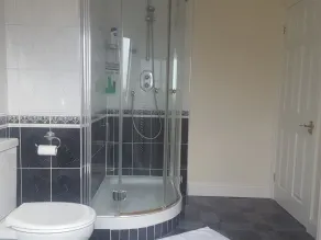 Kathleen House - Bathroom