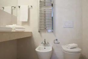 Chic&Town Luxury Rooms Piazza del Popolo 1 - Badezimmer