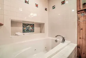 Sunny Sapphire Townhome w/ Resort Amenities! - Interior