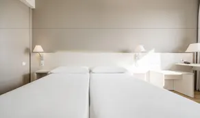 Hotel ILUNION Valencia 3 - Chambre