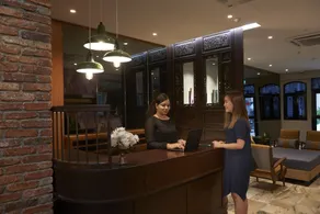Macalister Terraces Hotel - Recepción
