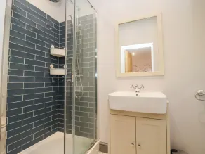Robins Rest - Baño