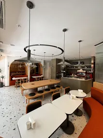 Dugi - Restaurant