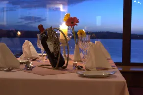 Lakeside Manor Hotel - Restaurant