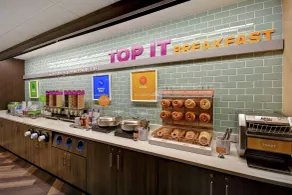 Tru by Hilton Pigeon Forge, TN - Restaurant