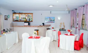 Hotel Hibiscus Blvd Triomphal - Restaurant
