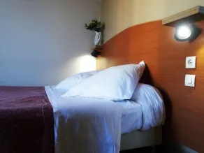 Hôtel Ermitage - Værelse