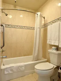 Castaic Inn Six Flags Valencia - Salle de bain