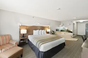 Country Inn & Suites by Radisson, Watertown, SD - Room