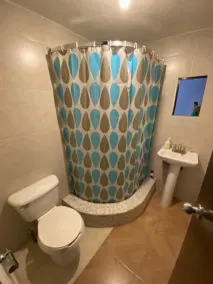 My Family In Monterrey - Hostel - Bathroom