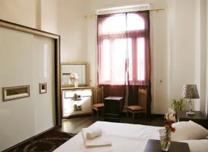 Grand Talat Harb Plaza Hotel - Quarto