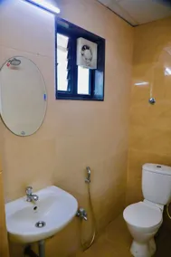 Virksham Hotel Ganapathy - Salle de bain