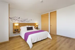 Hotel bh Parque 93 - Room