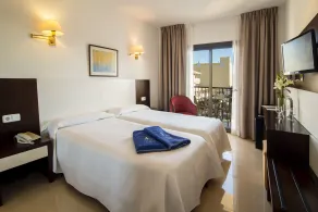 Hotel Amoros - Rum