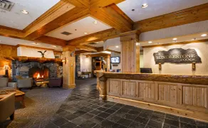 The Rundlestone Lodge - Réception