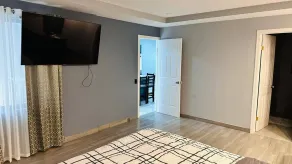 3 bed 2 bath 15 min from airport - Camera