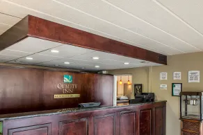Quality Inn & Suites Easley - Greenville - Hall