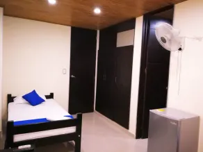 Hotel Zafiro - Room