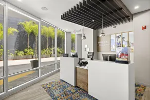 Hampton Inn & Suites Los Angeles/Hollywood - Reception