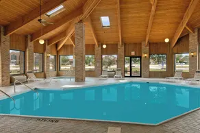 Baymont by Wyndham Tuscola - Pool