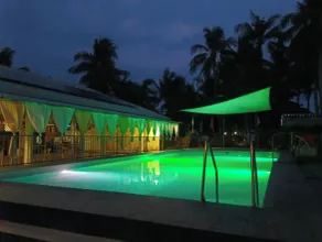Iloilo Paraw Beach Resort - Pool