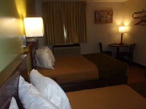 Econo Lodge Kent - Akron West - Chambre