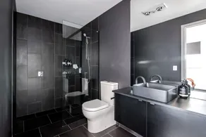 Change Overnight - Bathroom
