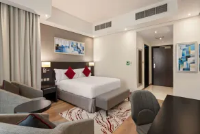 Ramada by Wyndham Dubai Barsha Heights - Room