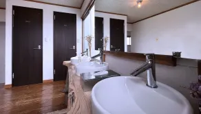 Sanga Nikko - An Authentic Japanese Guesthouse Experience - Badezimmer