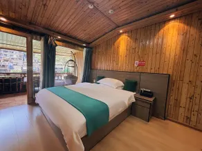 Phoenix Fuyuan Villa Riverside Hotel - Zimmer
