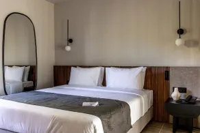 Elios Hill - Sun Kissed Happiness - Chambre