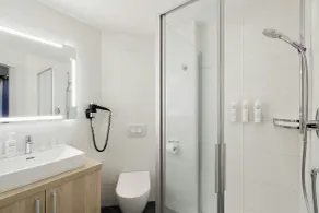 Four Points Flex by Sheraton Salzburg Messe - Bathroom