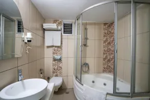 HALLEY OTEL - Baño
