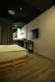NYS Loft Hotel - Room