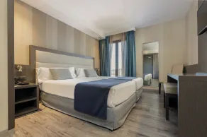 Hotel Reina Cristina - Chambre
