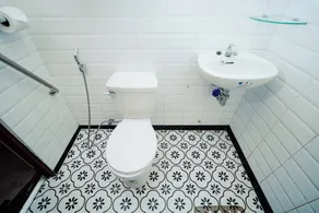 Antonio's Bed and Breakfast Hotel - Bathroom