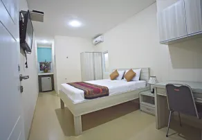 Blossom Resident Blok M - Room