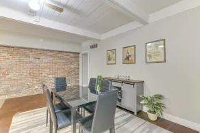 Walk to Beach: Galveston Vacation Rental! - Innenbereich