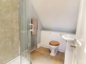 8 Wilton Road - Badeværelse