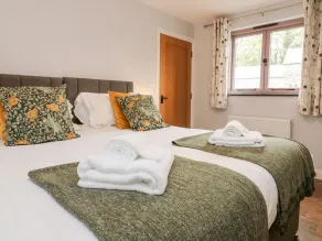 The Old Cowshed - Room