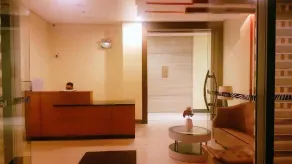 Del's Condotel across NAIA Terminal 3 - Recepción