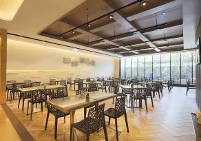 Royal Group Hotel Minghua Branch - Restaurant