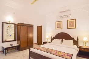 Raj Kuber - A Boutique Lake View Hotel - Chambre