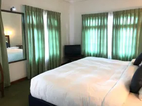 Tea Bush Hotel - Room