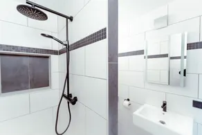 Restaurant und Pension Alberthafen - Bagno