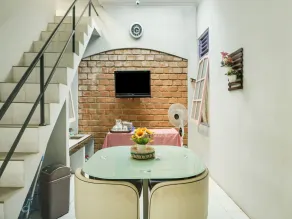 OYO 2872 Garuda Guest House - Reception