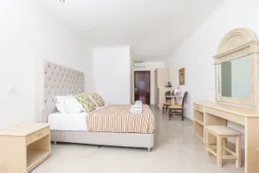 Paleokastritsa Palace - Quarto
