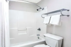 Knights Inn Ruther Glen - Salle de bain