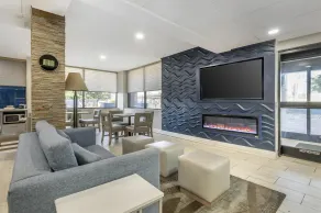 Best Western Salisbury Plaza - Hall